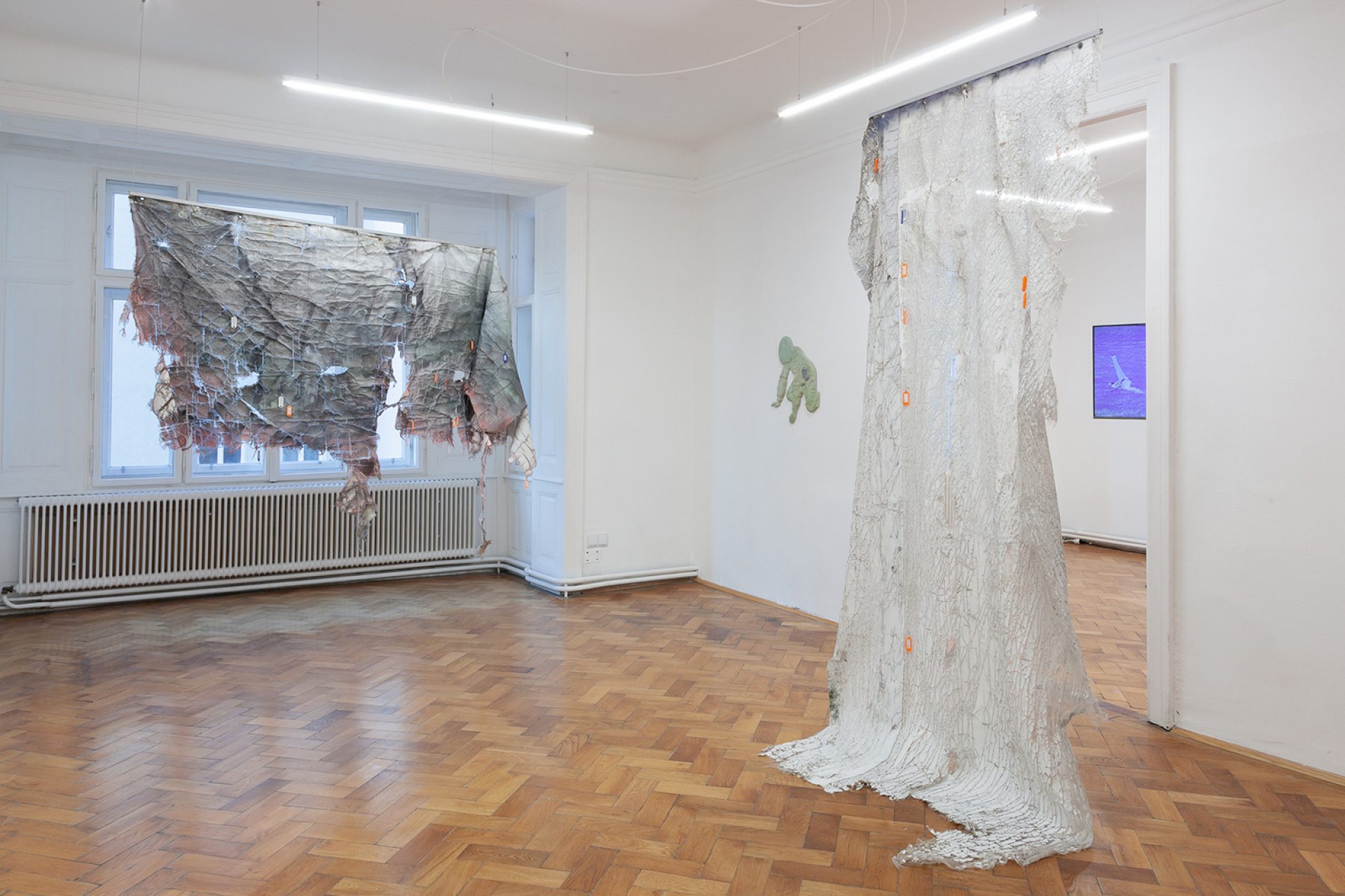 INSIDERS — Ellie Hunter and Anastasia Sosunova at Loggia, Vienna – OFLUXO